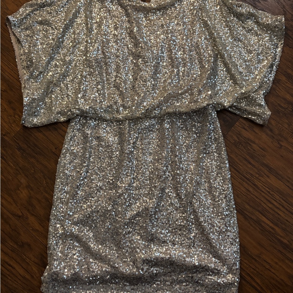 Jessica Howard Women's Beige Dress